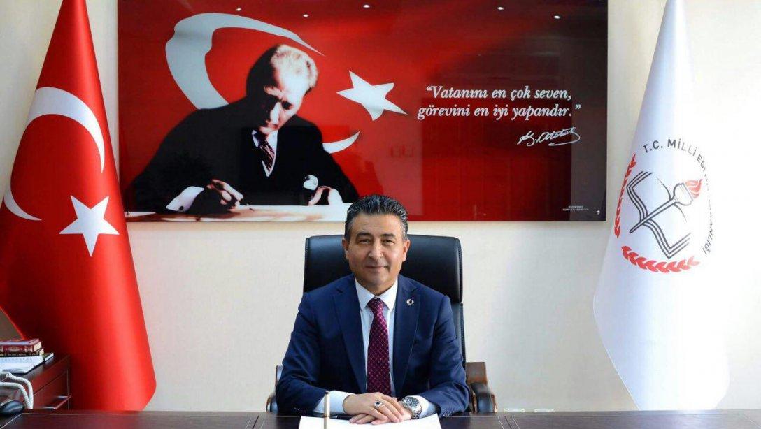 İlçe Milli Eğitim Müdürümüz Rahmi GÜNEY' in 19 Mayıs Atatürk' ü Anma Gençlik ve Spor Bayramı Mesajı