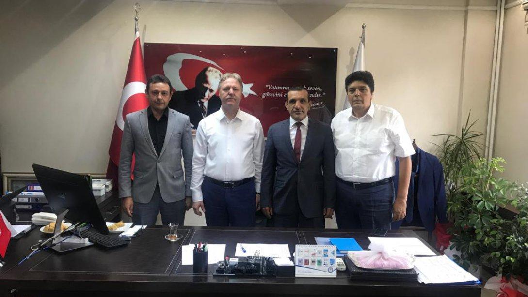 Türk Eğitim-Sen Başkan ve Yönetimi Müdürümüz Mustafa ÖZEL' e Hayırlı Olsun Ziyaretinde Bulundular
