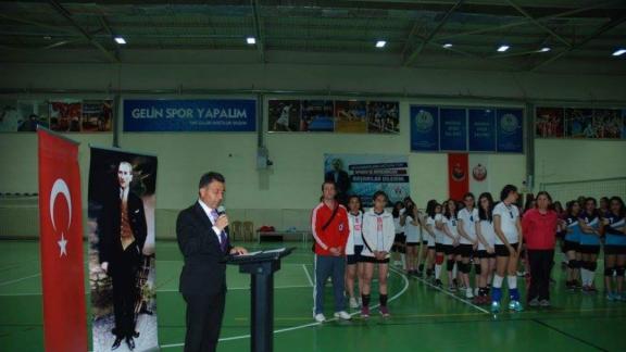 Gençler ve Yıldızlar Kız Voleybol Takımları İlçe Finali Gerçekleştirildi