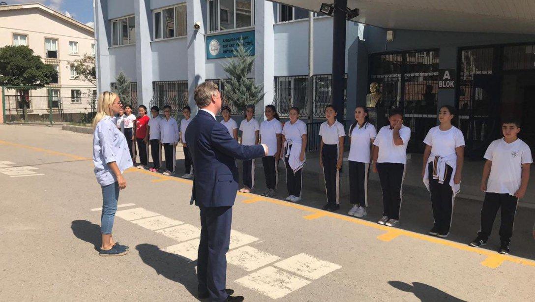 İlçe Milli Eğitim Müdürümüz Mustafa ÖZEL' in Okul Ziyaretleri Tüm Hızıyla Devam Ediyor