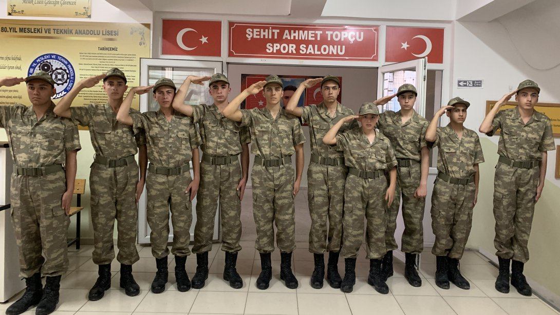 ŞEHİDİMİZİN ANISINA SONSUZ SAYGIYLA...