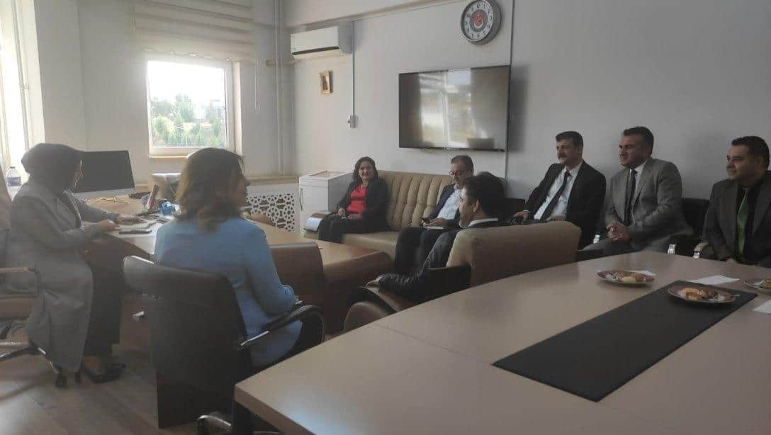 Birim Müdürleri Haftalık Değerlendirme Toplantısı Şehit Ali Alıtkan Spor Lisesinde Yapıldı