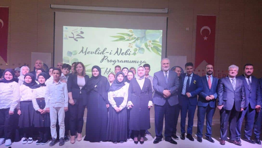 Şehit Erhan Yıldırım İmam Hatip Ortaokulunda Mevlid-i Nebi Programı Düzenlendi