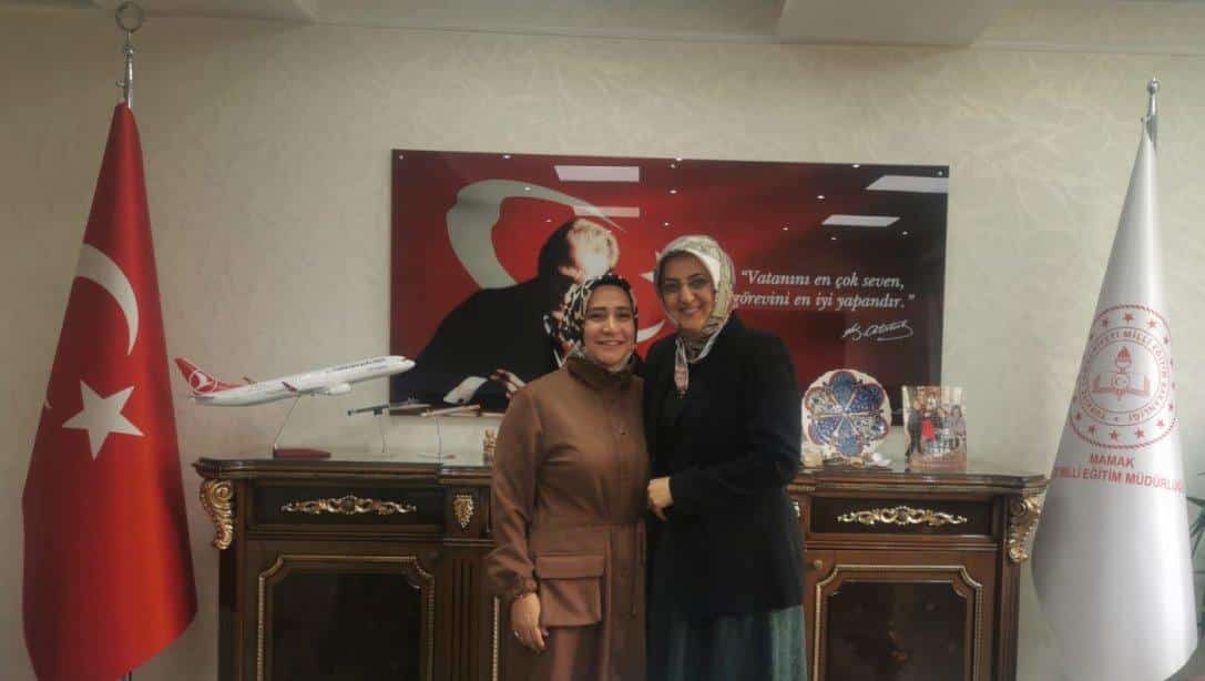 Gazi Üniversitesi Fen Fakültesi Dekan Yardımcısı Prof. Dr. Sayın Aynur Özcan, İlçe Millî Eğitim Müdürümüzü Makamında Ziyaret Etti