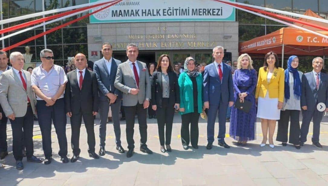 İlçemiz Mamak Halk Eğitimi Merkezi'nin hazırlamış olduğu Yıl Sonu Resim Sergisi