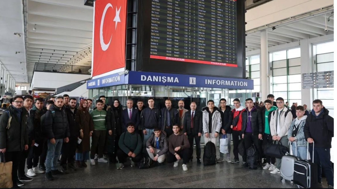 ÇEDES Projesi Kapsamında Öğrencilerimiz Gençlik Kampına Yolcu Edildi