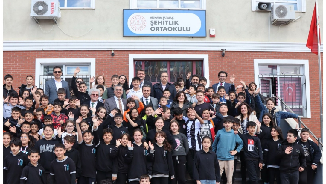 Şehitlik Ortaokulunda Yapılan Haftalık Değerlendirme Toplantısı