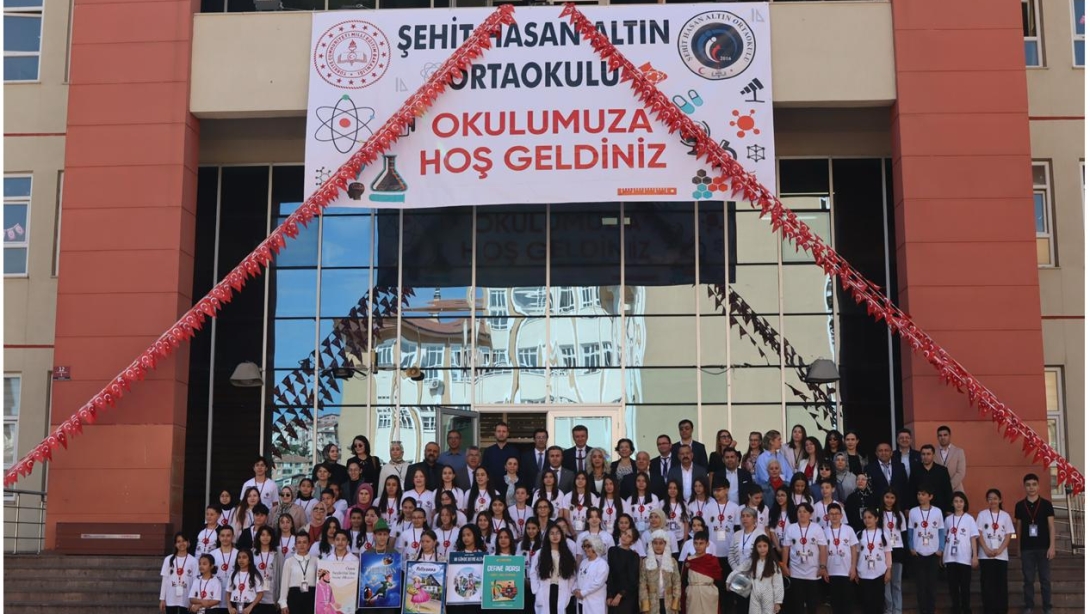 Şehit Hasan Altın Ortaokulu TÜBİTAK 4006 Bilim Fuarı